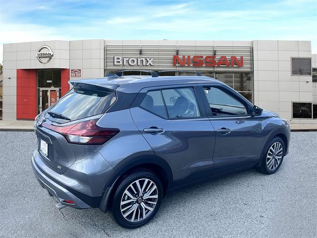 2023 Nissan Kicks SV