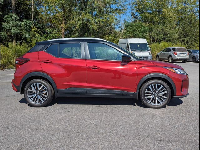 2023 Nissan Kicks SV