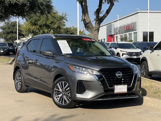 2023 Nissan Kicks SV