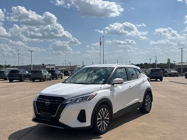 2023 Nissan Kicks SV