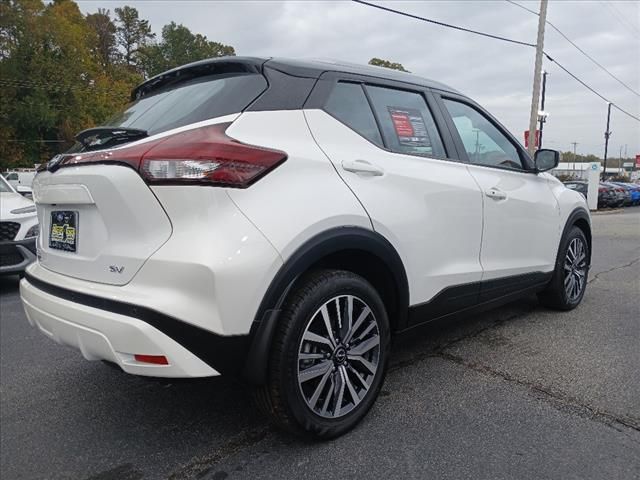 2023 Nissan Kicks SV