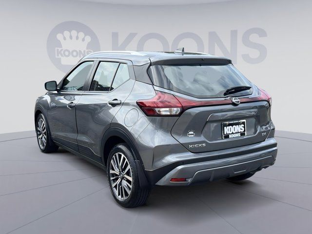 2023 Nissan Kicks SV