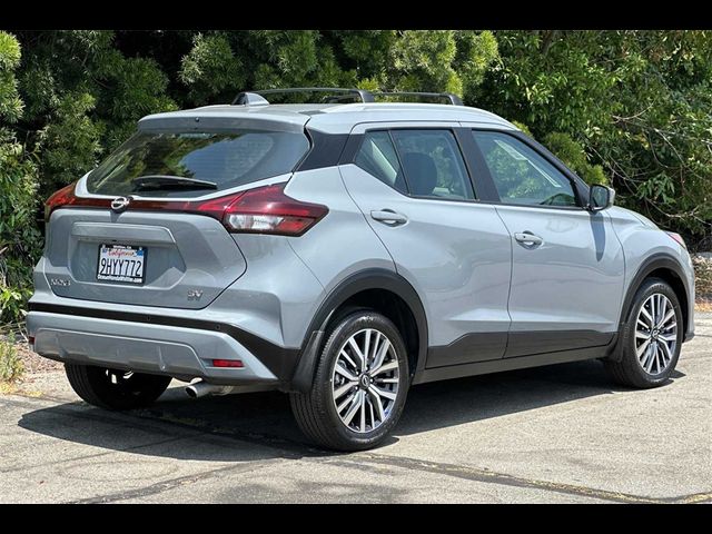 2023 Nissan Kicks SV