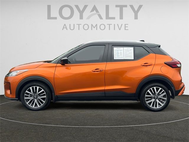 2023 Nissan Kicks SV