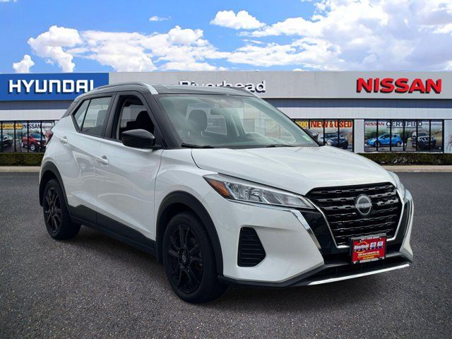 2023 Nissan Kicks SV
