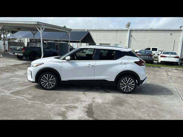 2023 Nissan Kicks SV