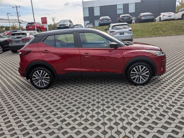 2023 Nissan Kicks SV