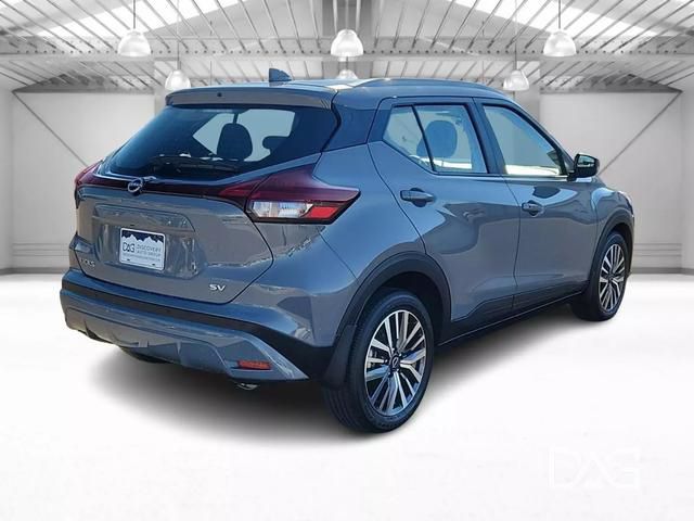 2023 Nissan Kicks SV