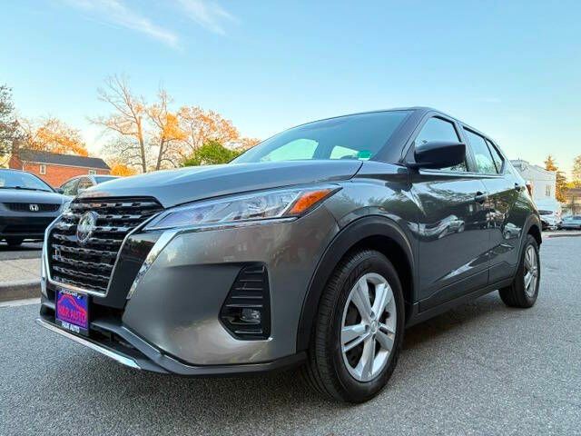 2023 Nissan Kicks S