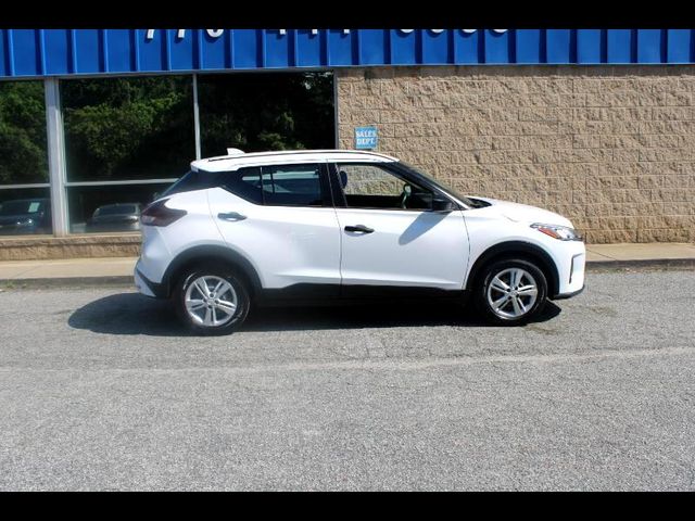 2023 Nissan Kicks S