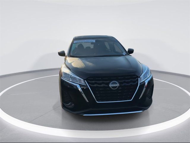 2023 Nissan Kicks S