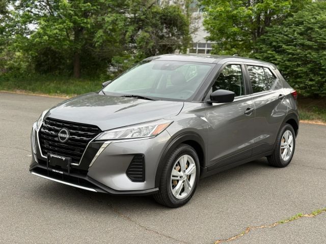 2023 Nissan Kicks S