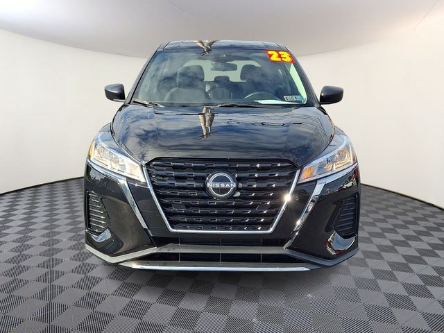 2023 Nissan Kicks S
