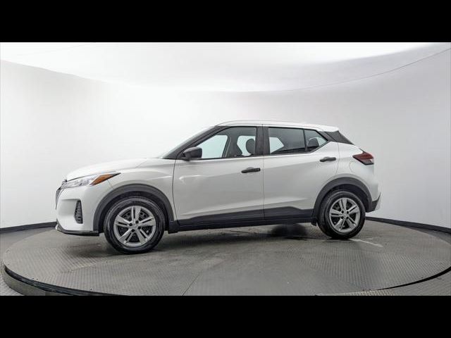 2023 Nissan Kicks S