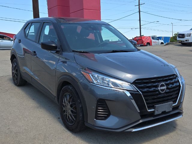 2023 Nissan Kicks S