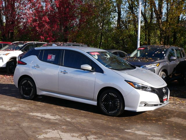 2023 Nissan Leaf SV Plus