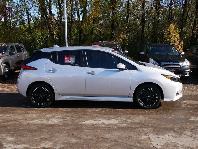 2023 Nissan Leaf SV Plus