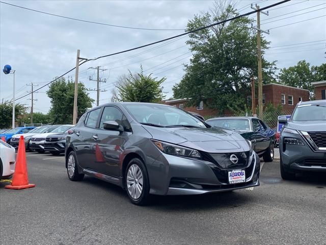 2023 Nissan Leaf S