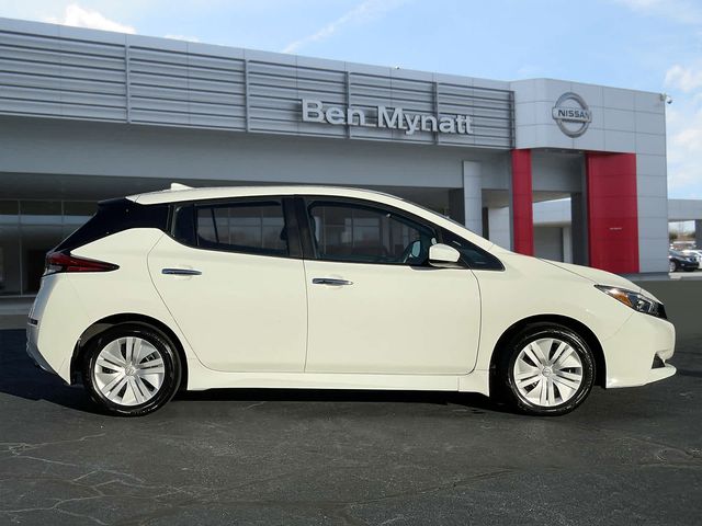 2023 Nissan Leaf S