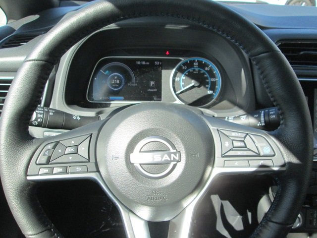 Vehicle image 16 of 16