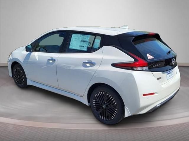 2023 Nissan Leaf SV Plus