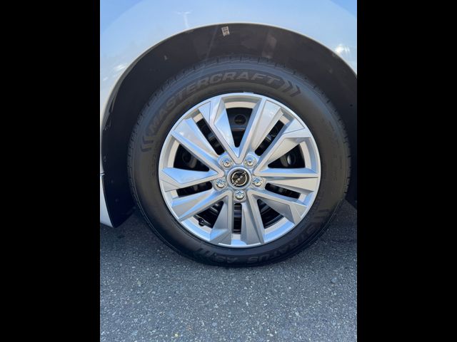 2023 Nissan Leaf S