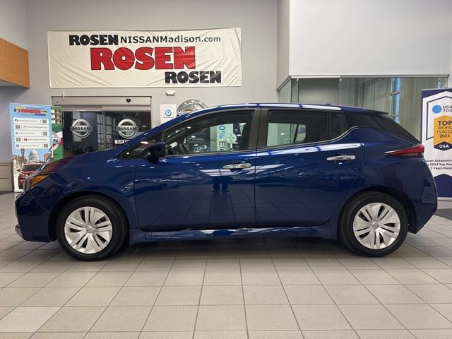 2023 Nissan Leaf S