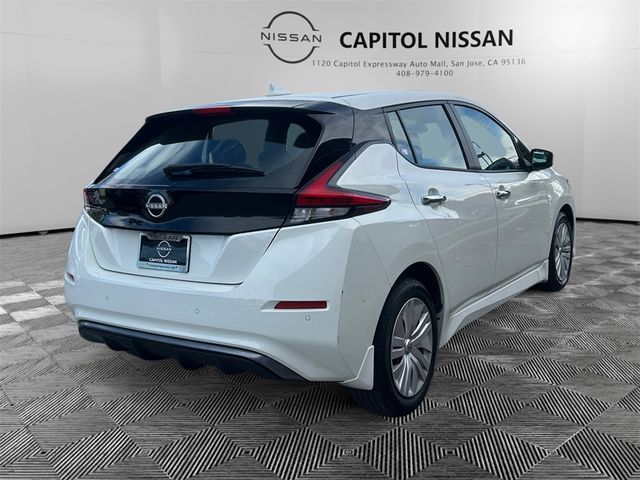 2023 Nissan Leaf S