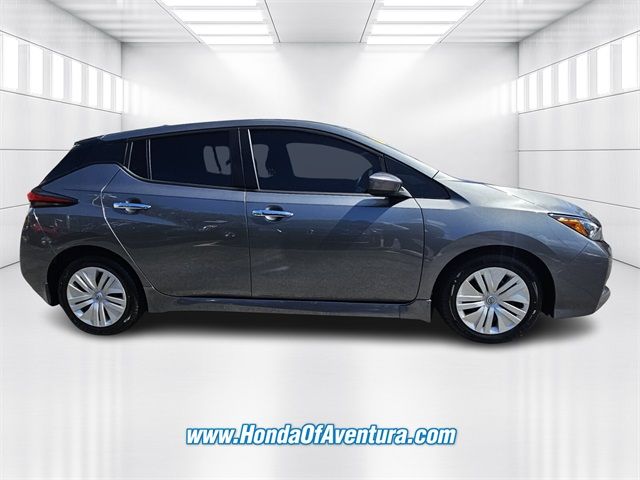 2023 Nissan Leaf S