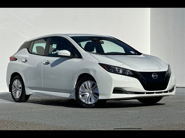 2023 Nissan Leaf S