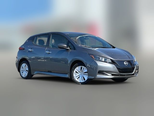 2023 Nissan Leaf S