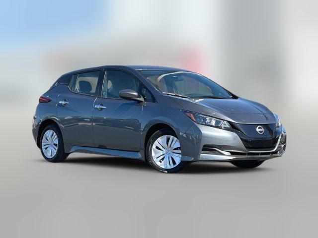 2023 Nissan Leaf S