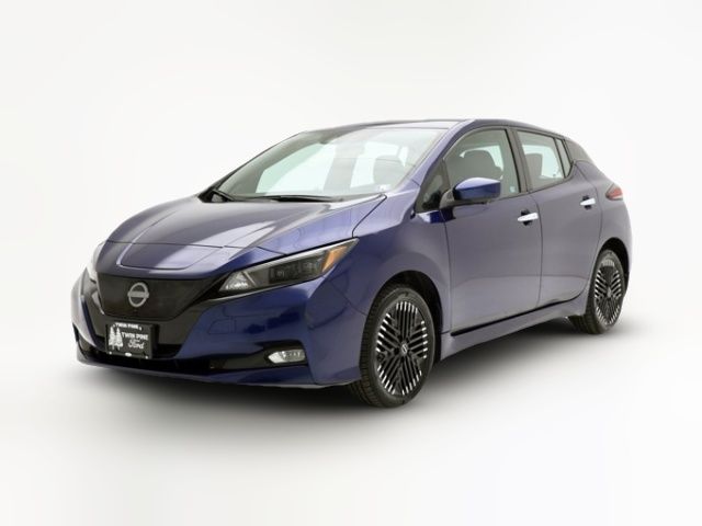 2023 Nissan Leaf SV Plus