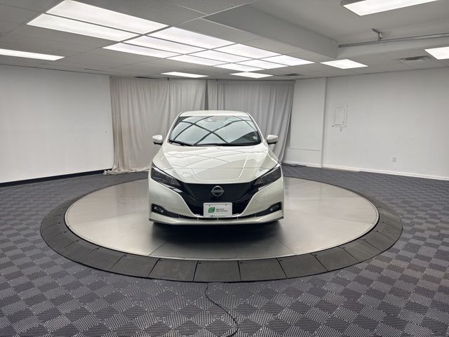 2023 Nissan Leaf SV Plus