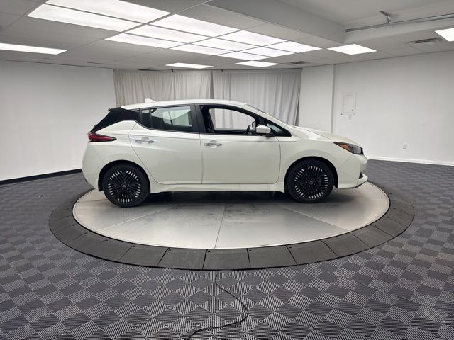 2023 Nissan Leaf SV Plus