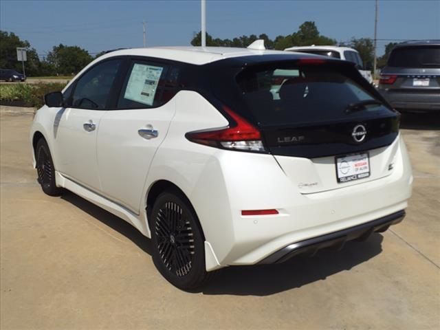 2023 Nissan Leaf SV Plus