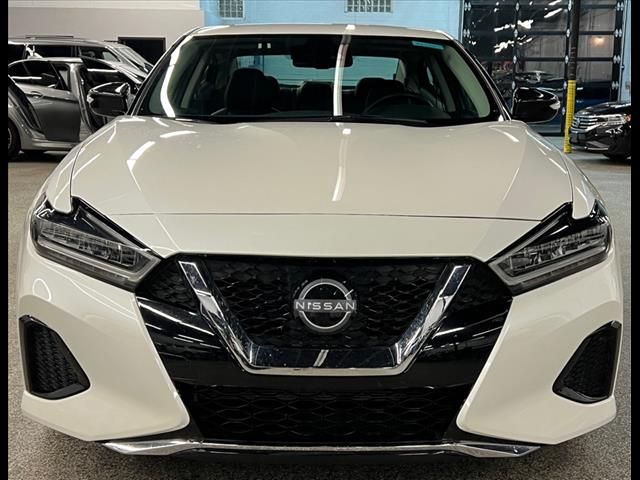 2023 Nissan Maxima SV