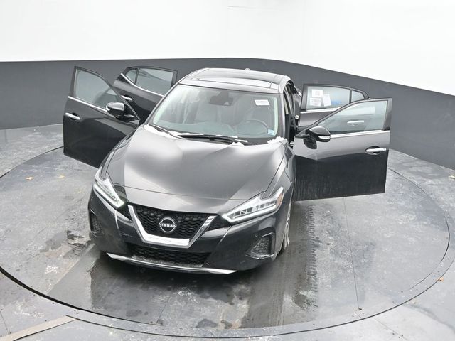 2023 Nissan Maxima SL
