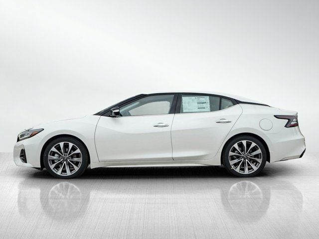 2023 Nissan Maxima Platinum