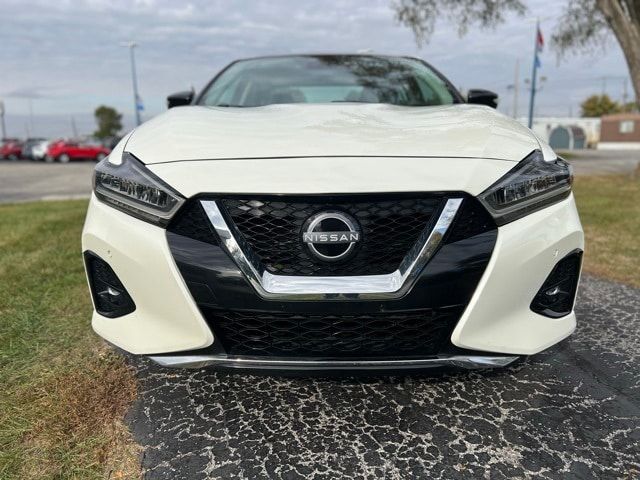 2023 Nissan Maxima Platinum