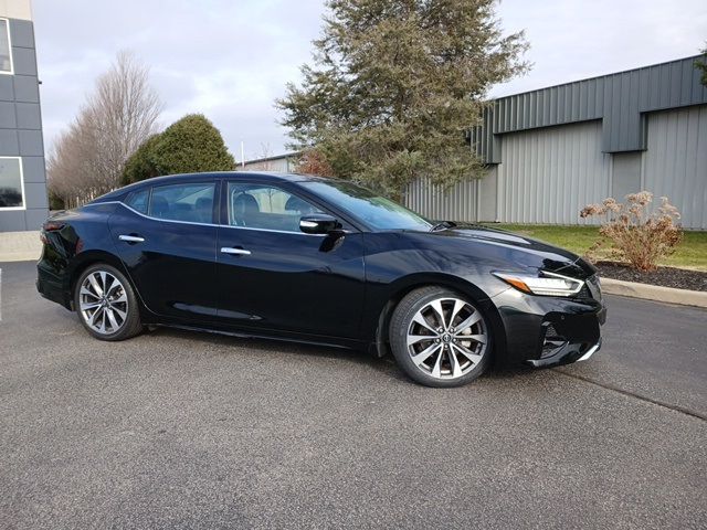 2023 Nissan Maxima Platinum