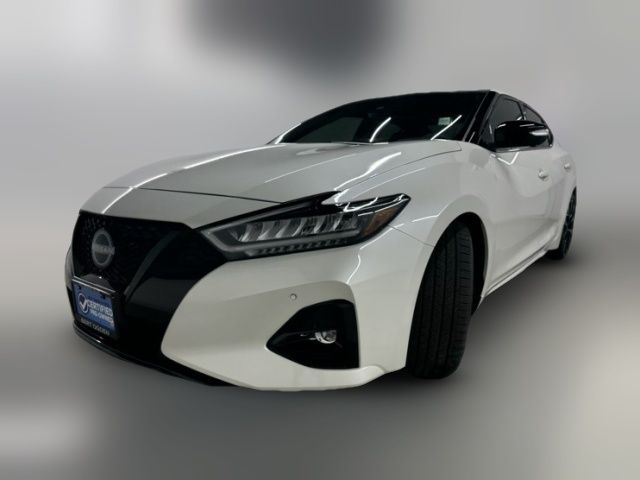 2023 Nissan Maxima SR