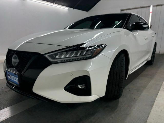 2023 Nissan Maxima SR