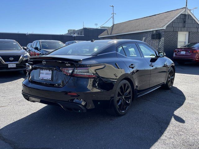 2023 Nissan Maxima SR