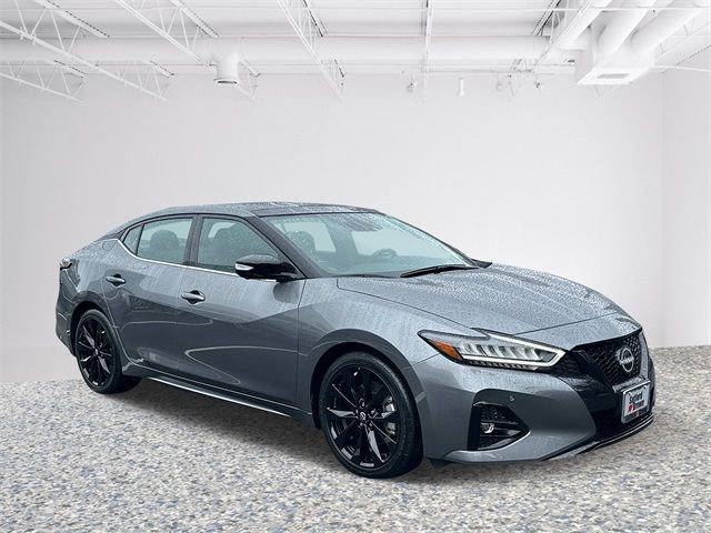 2023 Nissan Maxima SR