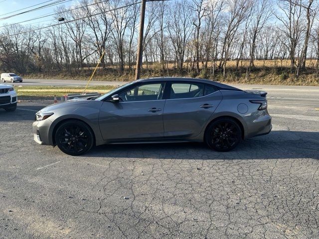 2023 Nissan Maxima SR