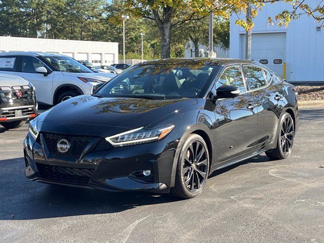 2023 Nissan Maxima SR