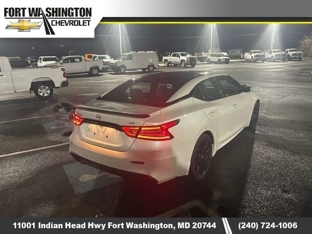 2023 Nissan Maxima SR