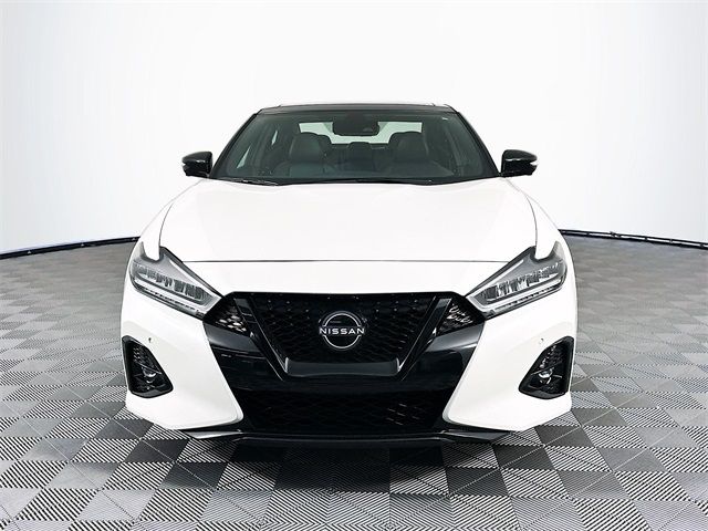 2023 Nissan Maxima SR