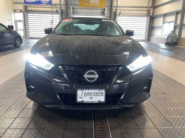 2023 Nissan Maxima SR